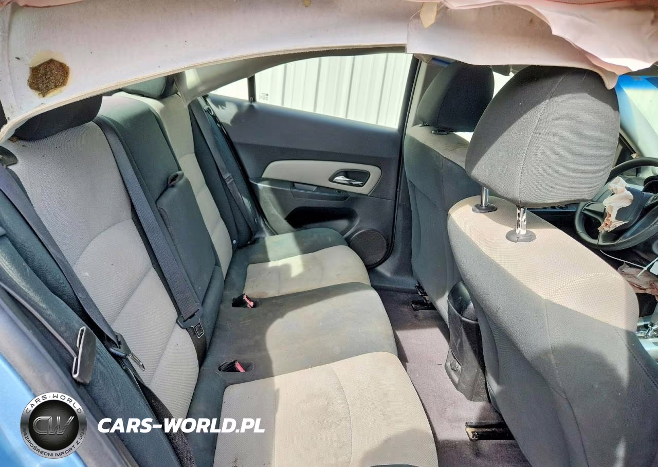 2012 Chevrolet Cruze Ls VIN:1G1PC5SH3C7125018 - 10