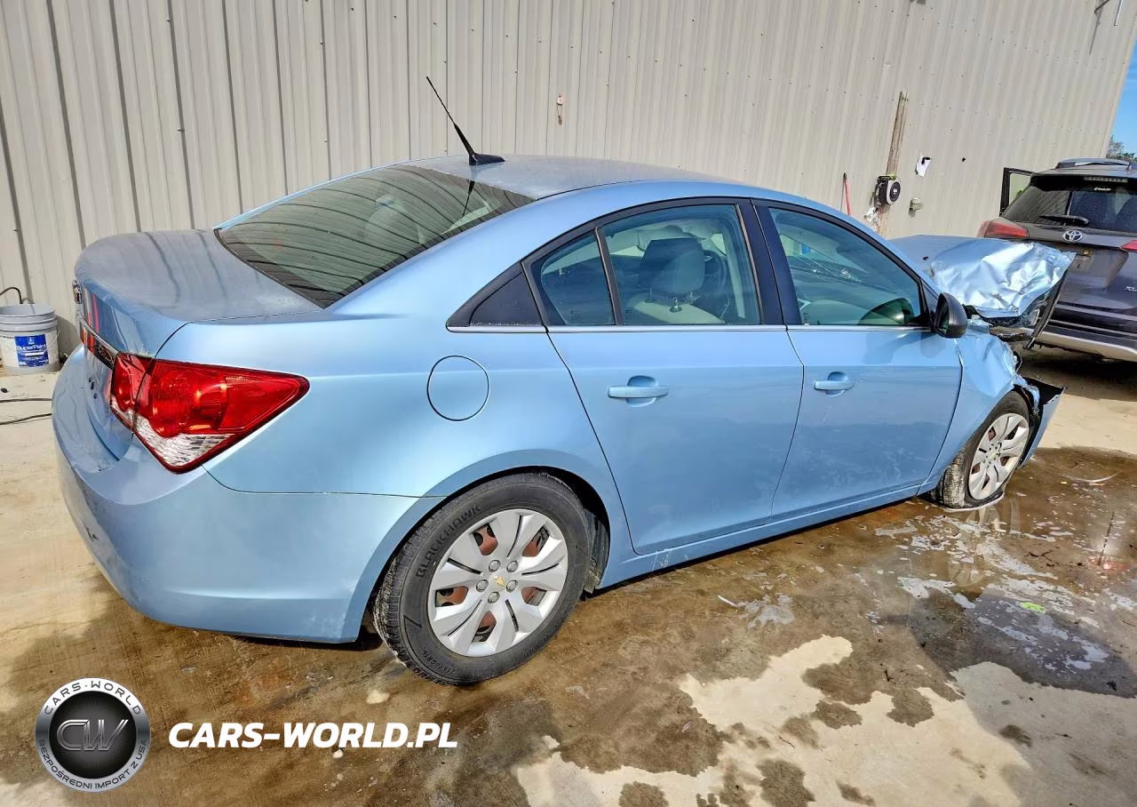 2012 Chevrolet Cruze Ls VIN:1G1PC5SH3C7125018 - 3