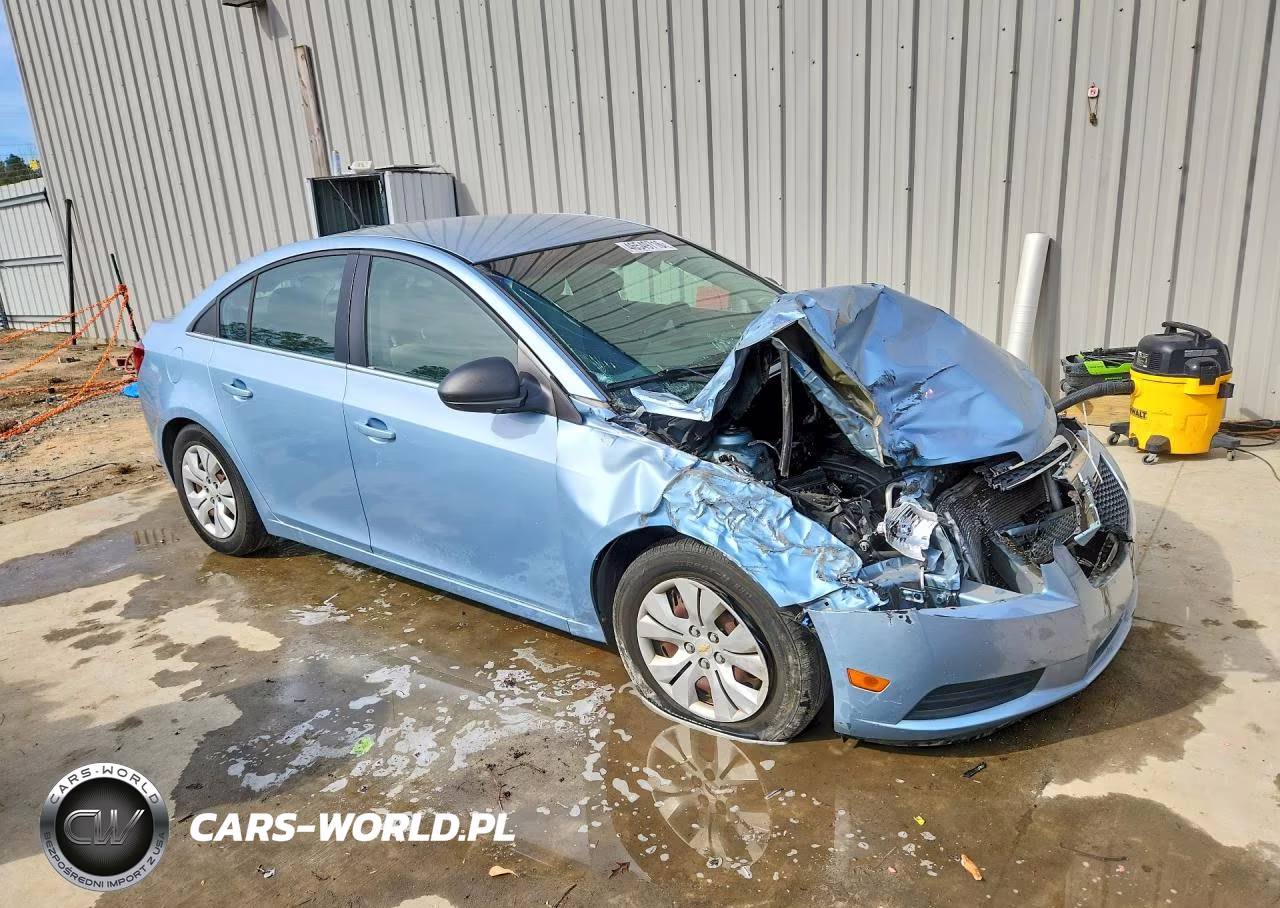 2012 Chevrolet Cruze Ls VIN:1G1PC5SH3C7125018 - 4