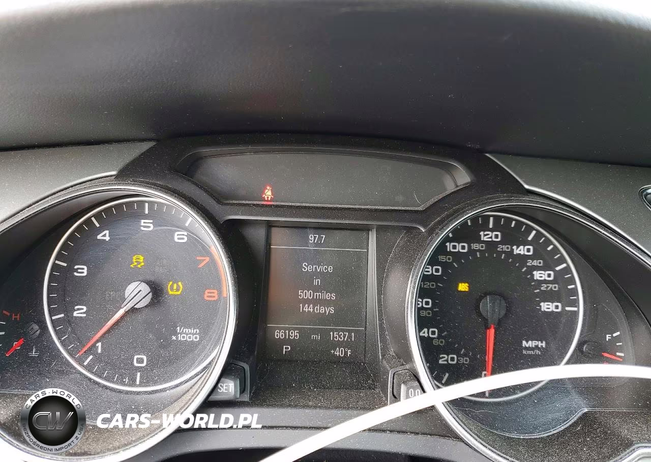 2012 Audi A5 Premium Plus VIN:WAULFAFH3CN004014 - 9