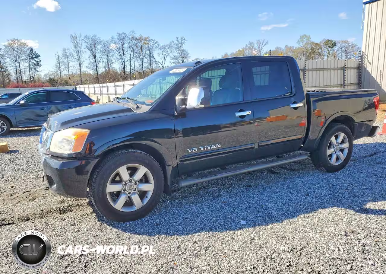 2011 Nissan Titan Sv