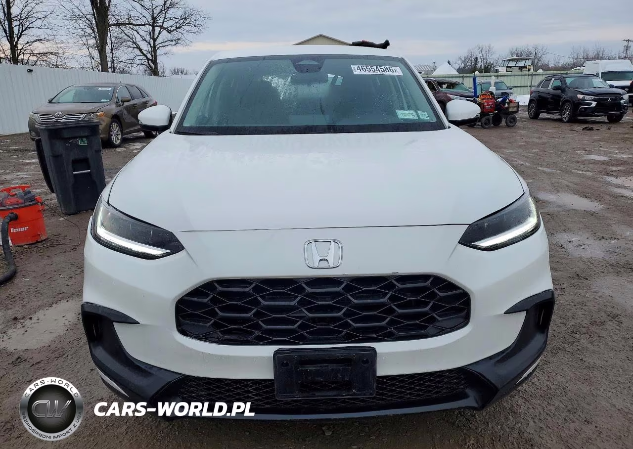 2025 Honda Hr-V Lx VIN:3CZRZ2H33SM709670 - 5