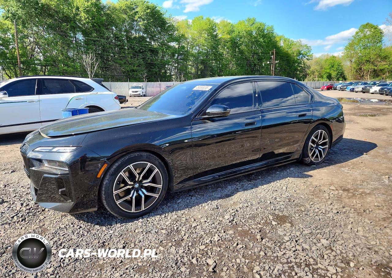 2025 BMW I7 Edrive50