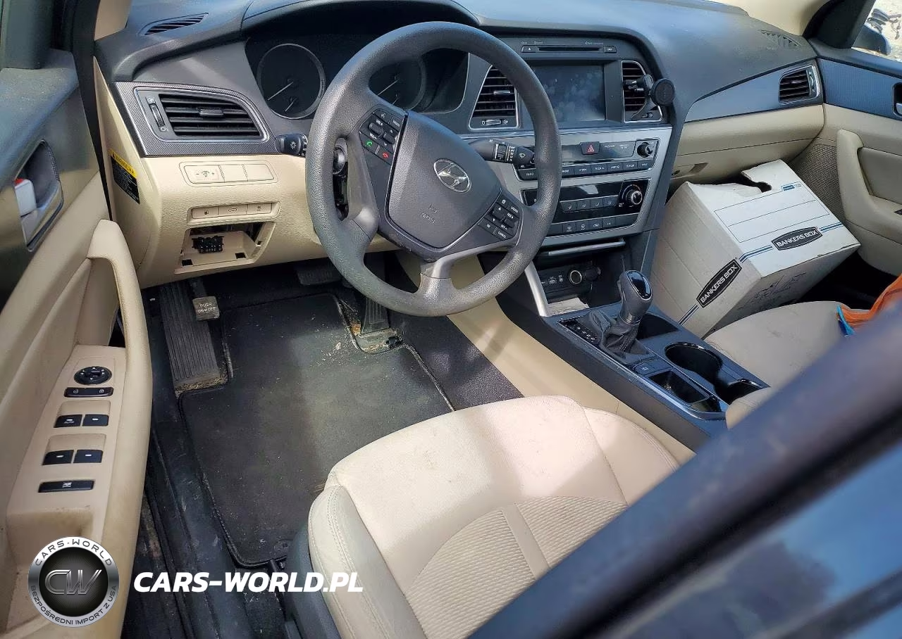 2016 Hyundai Sonata Sport VIN:5NPE34AF1GH282685 - 8