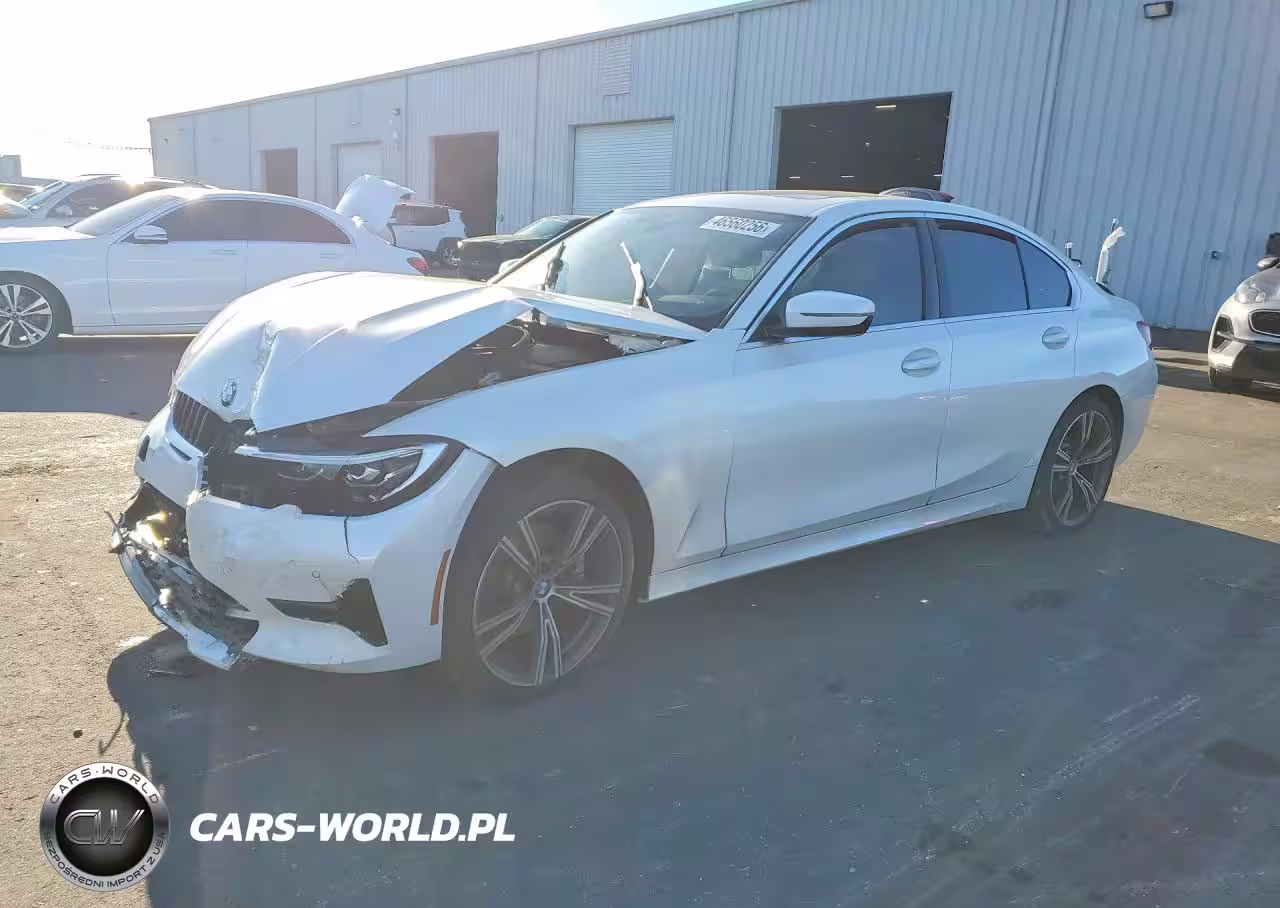 2021 BMW Motorrad 330I