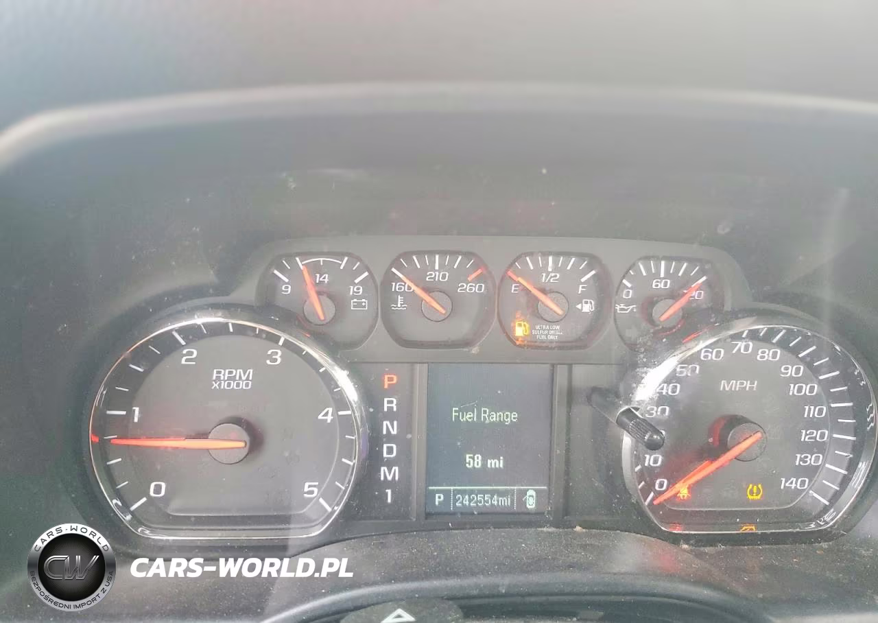 2015 Chevrolet Silverado K2500 Heavy Duty VIN:1GC2KUE8XFZ119977 - 9