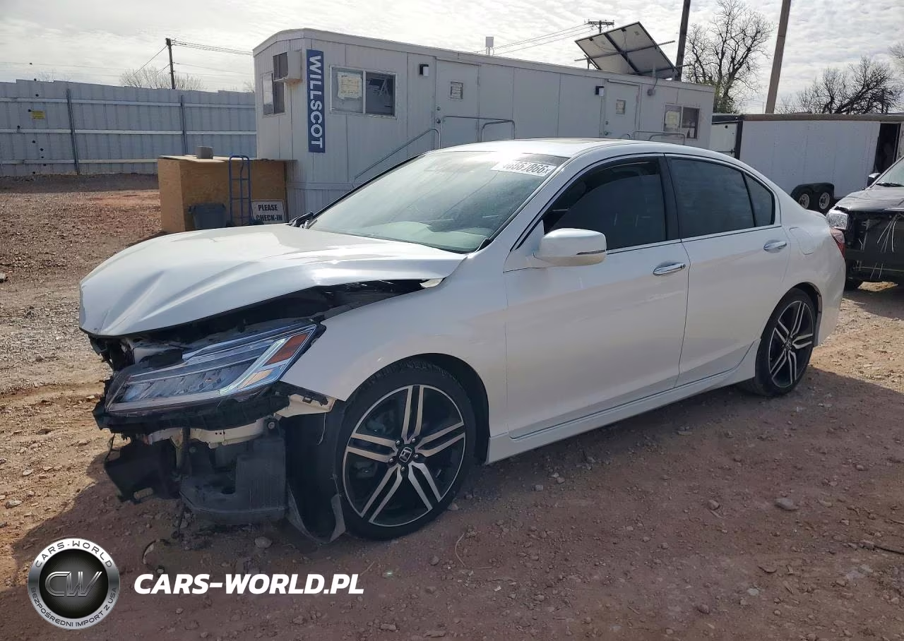 2016 Honda Accord Touring VIN:1HGCR3F95GA010281 - 1