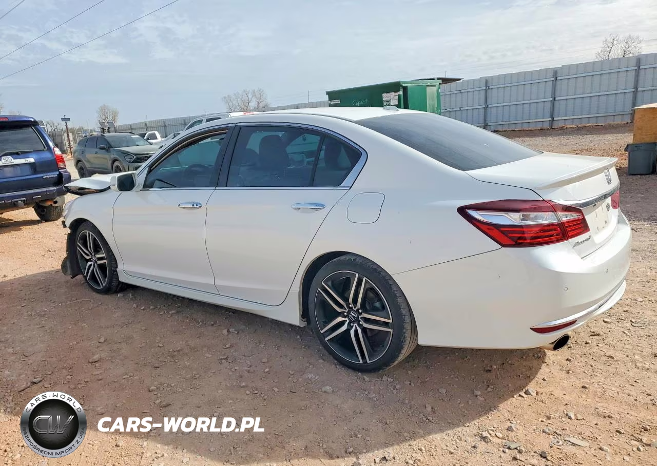 2016 Honda Accord Touring VIN:1HGCR3F95GA010281 - 2