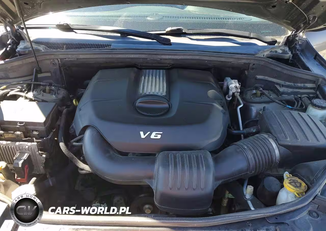 2015 Jeep Grand Cherokee Overland VIN:1C4RJFCG0FC767872 - 12