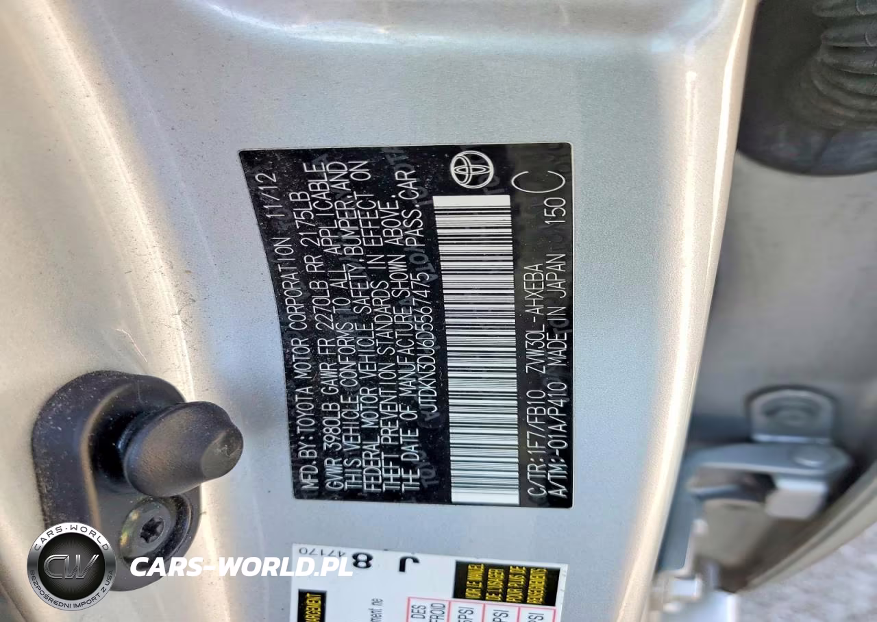2013 Toyota Prius Two VIN:JTDKN3DU6D5567475 - 12