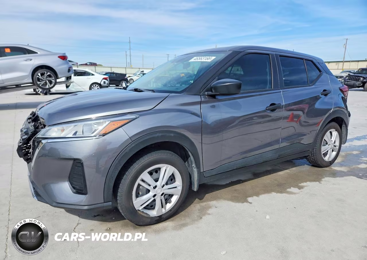 2023 Nissan Kicks S