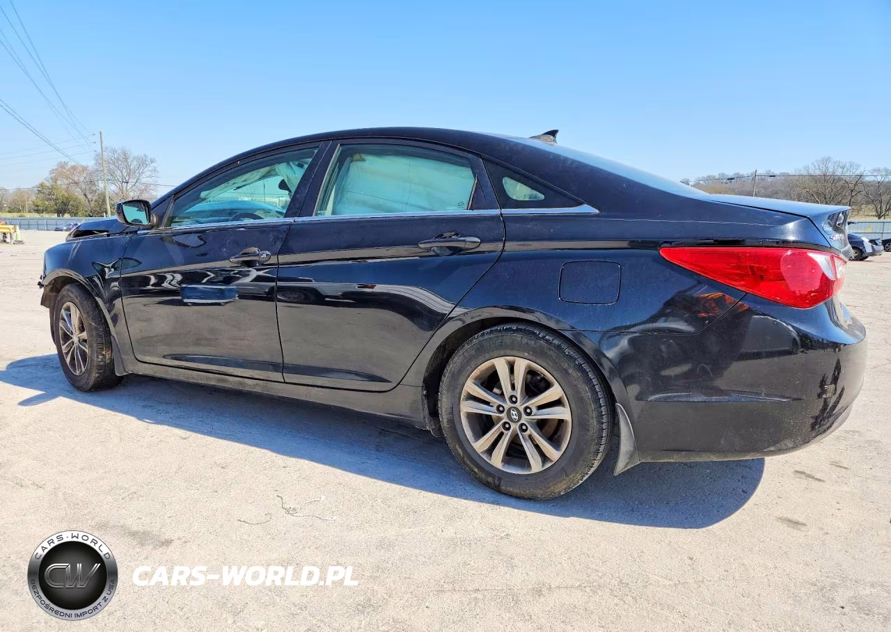 2013 Hyundai Sonata VIN:5NPEB4AC1DH638928 - 2