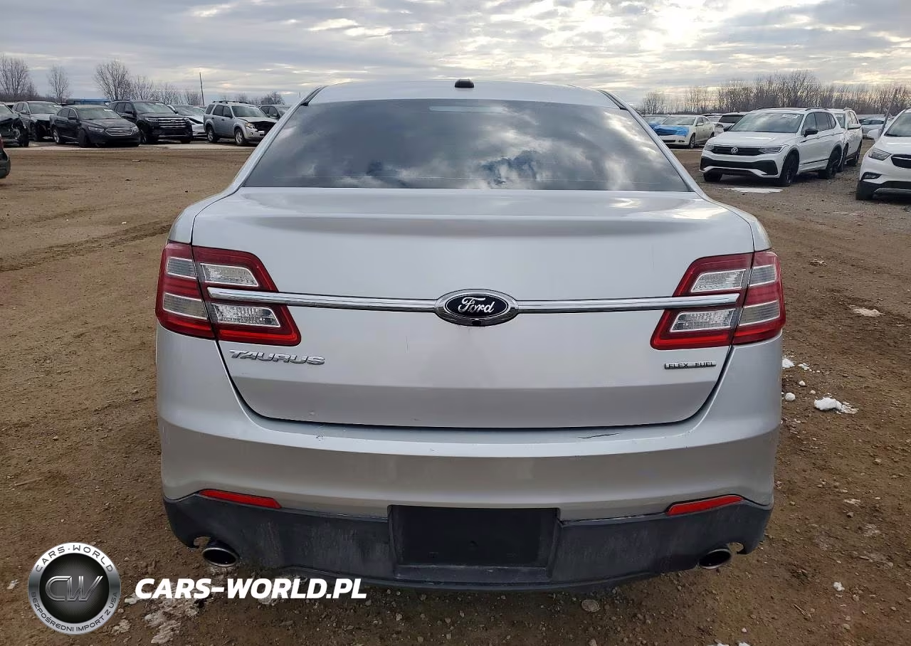 2018 Ford Taurus Se VIN:1FAHP2D89JG129797 - 6