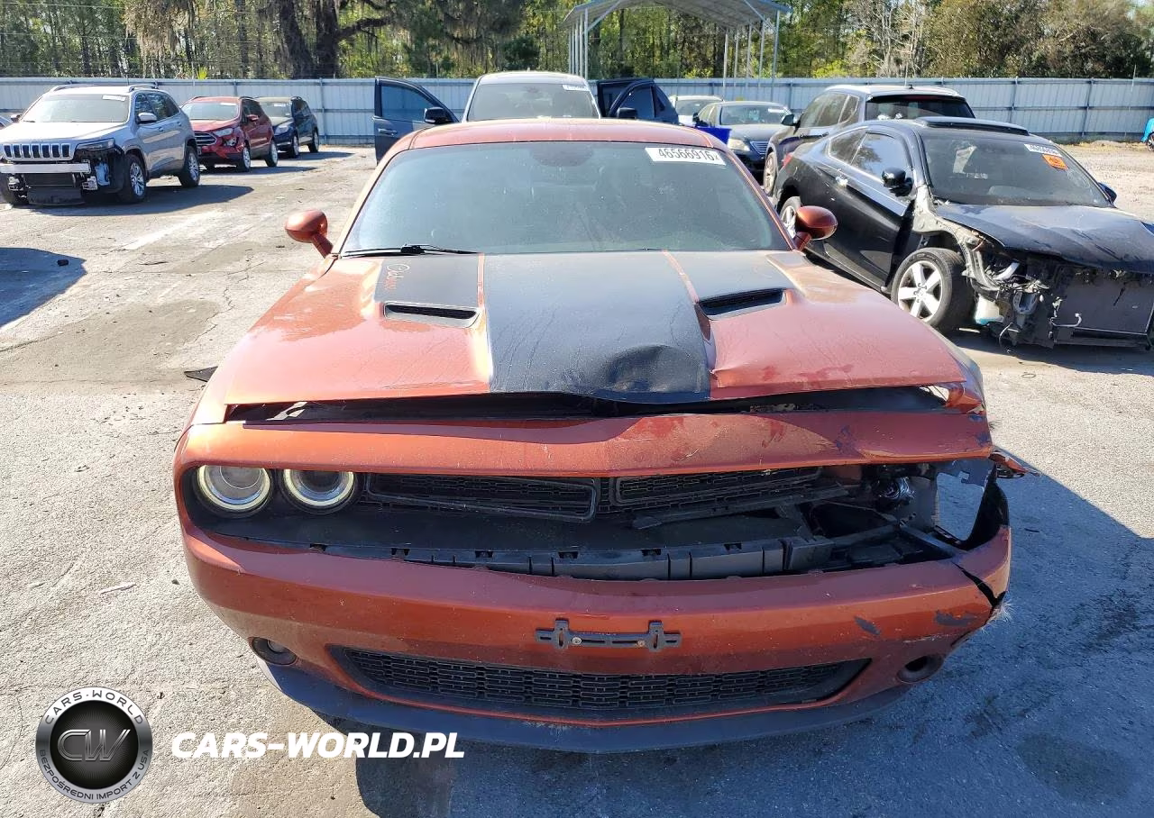 2020 Dodge Challenger Sxt VIN:2C3CDZAG1LH247081 - 5