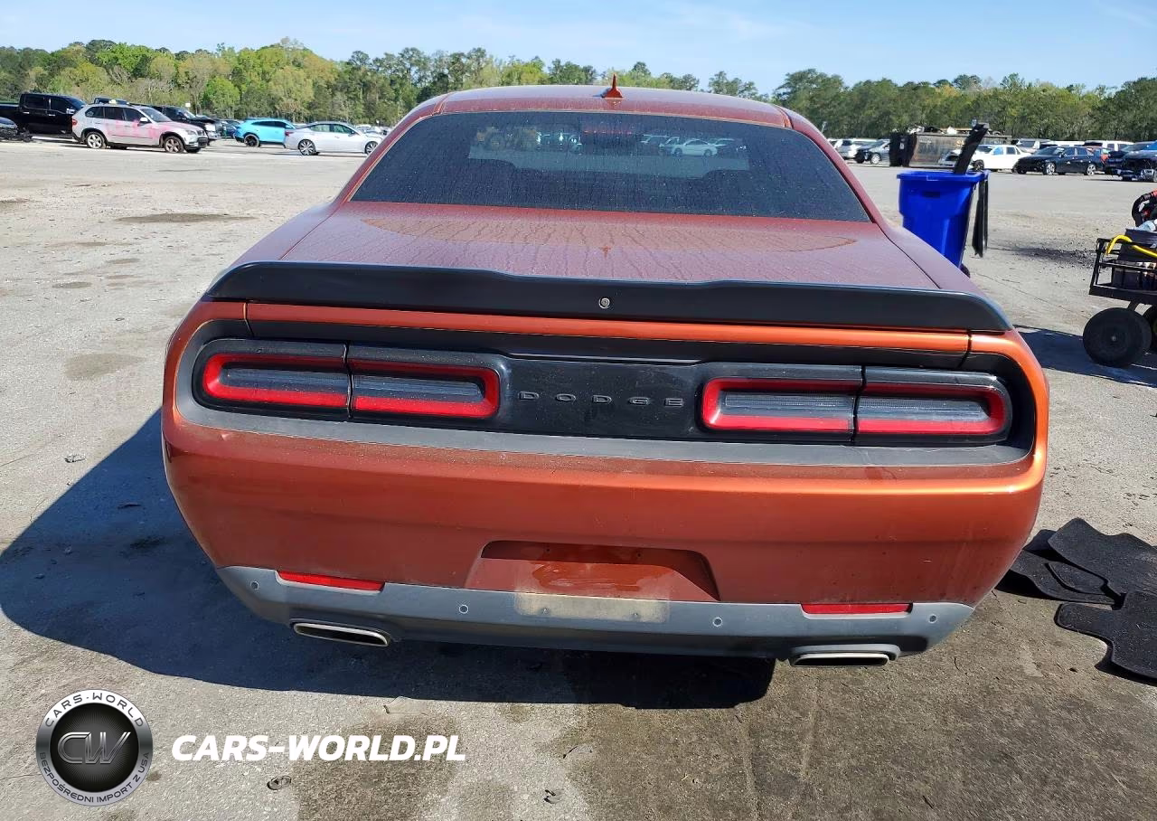 2020 Dodge Challenger Sxt VIN:2C3CDZAG1LH247081 - 6