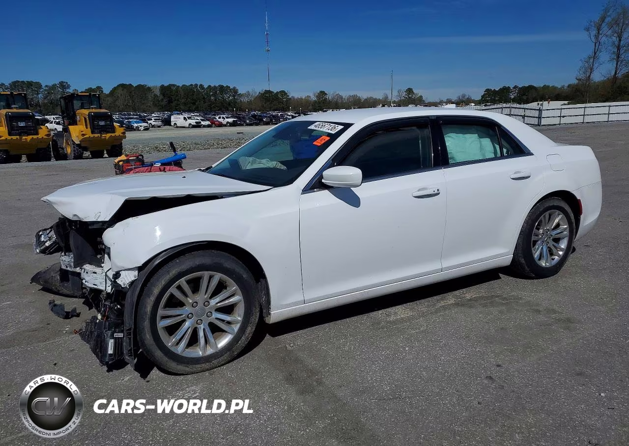 2017 Chrysler 300 Limited