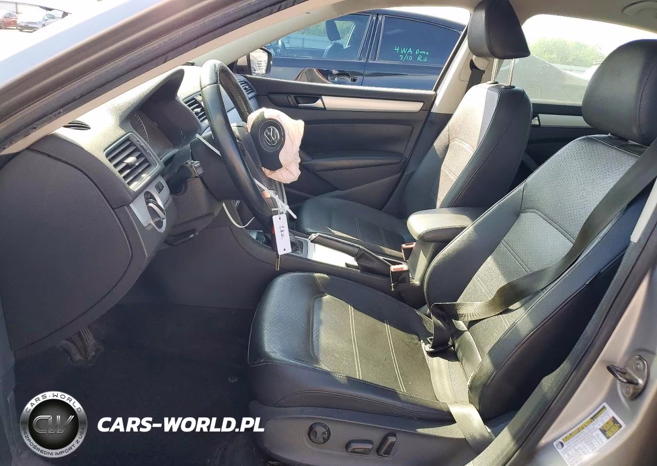 2012 Volkswagen Passat Se VIN:1VWBP7A38CC077690 - 7