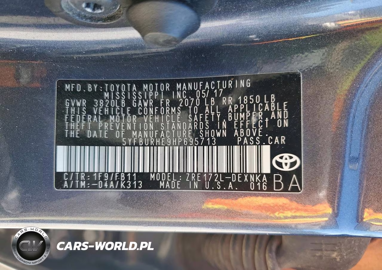 2017 Toyota Corolla Le VIN:5YFBURHE9HP695713 - 13