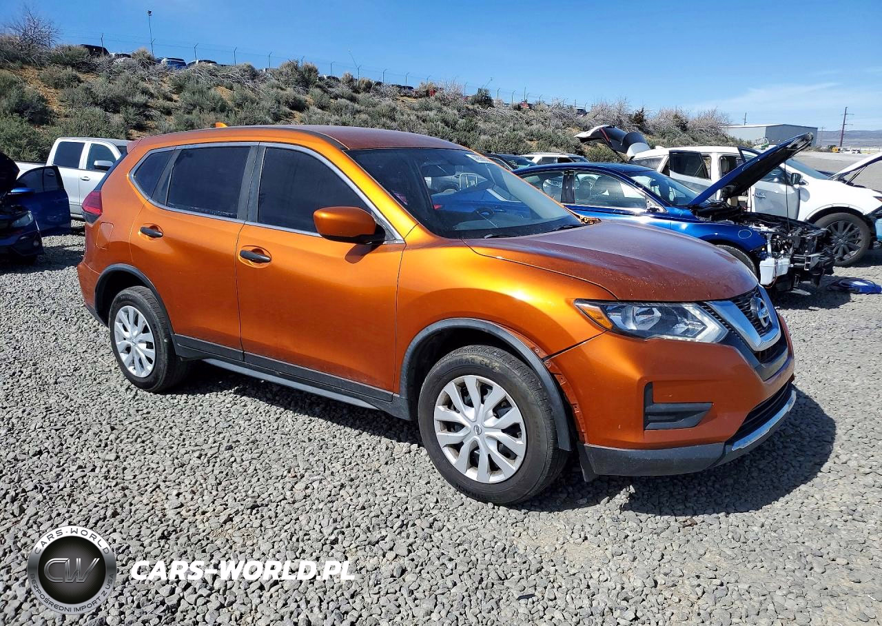 2017 Nissan Rogue S VIN:JN8AT2MV1HW002446 - 4
