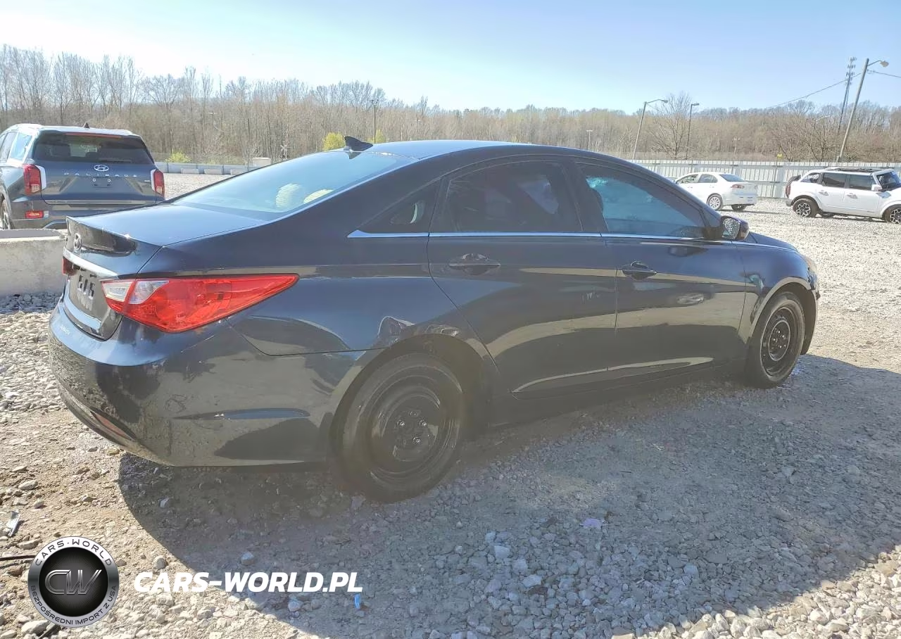 2013 Hyundai Sonata Gls VIN:5NPEB4AC8DH557392 - 3