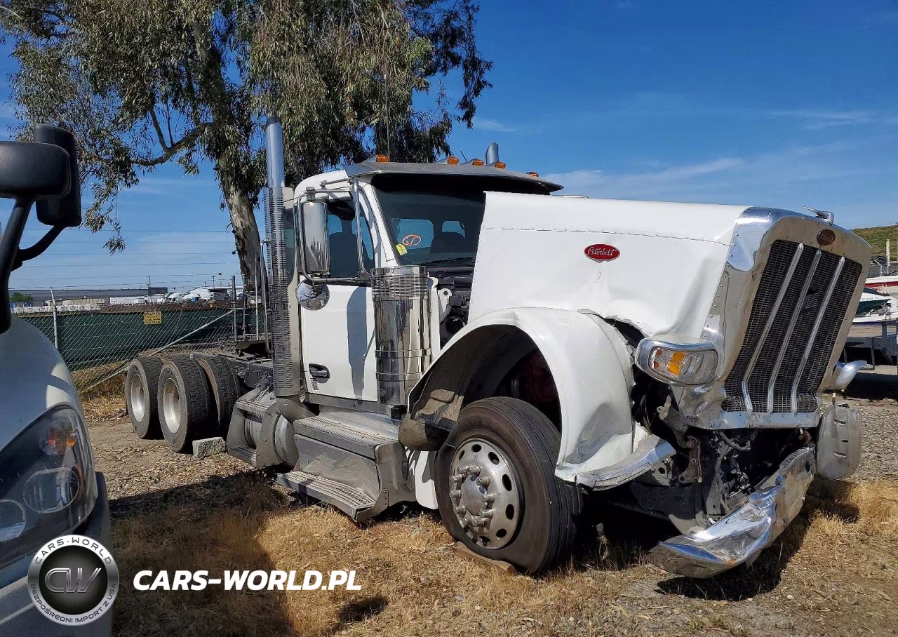 2025 Peterbilt 589 Semi Truck VIN:1XPED49X7SD704806 - 1
