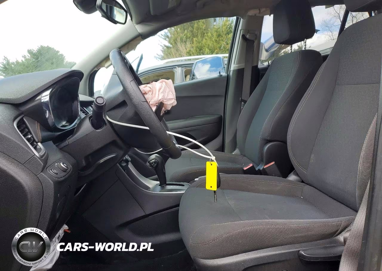 2020 Chevrolet Trax Ls VIN:3GNCJKSB3LL297851 - 7