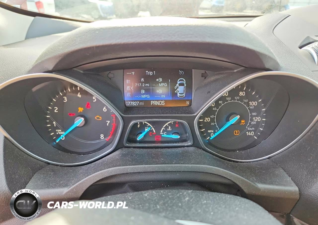 2018 Ford Escape Titanium VIN:1FMCU0J93JUA02183 - 9