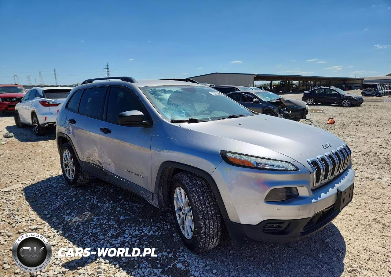 2015 Jeep Cherokee Sport VIN:1C4PJLAB2FW731127 - 4