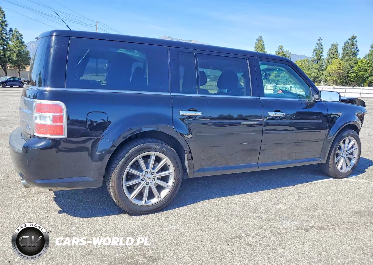 2018 Ford Flex Limited VIN:2FMHK6D83JBA05897 - 3