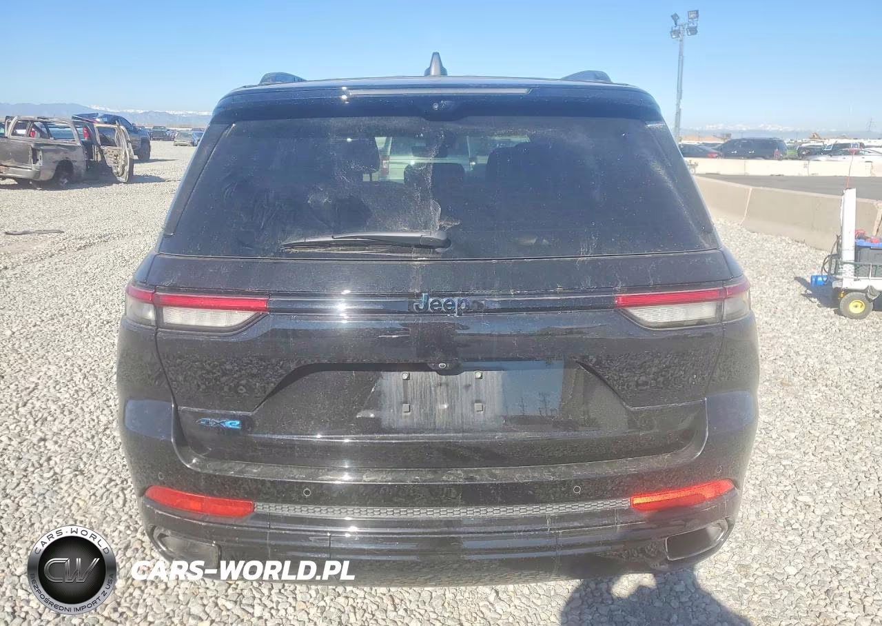 2025 Jeep Grand Cherokee 4Xe VIN:1C4RJYB67S8656558 - 6