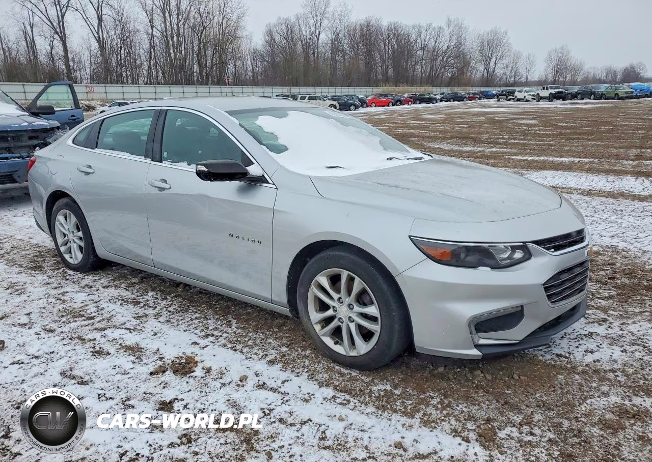 2016 Chevrolet Malibu Lt VIN:1G1ZE5ST6GF359138 - 4