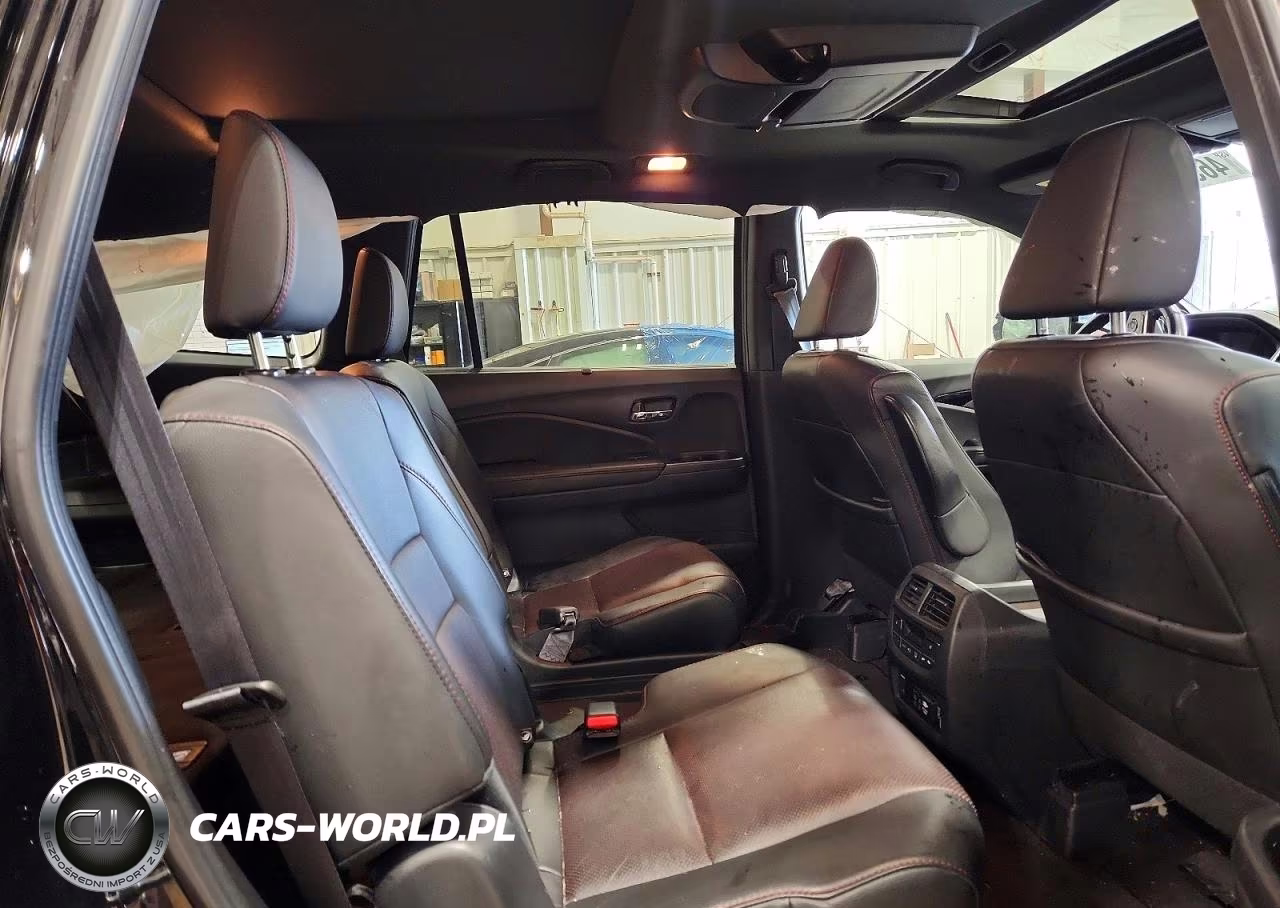 2020 Honda Pilot Black VIN:5FNYF6H78LB056831 - 11