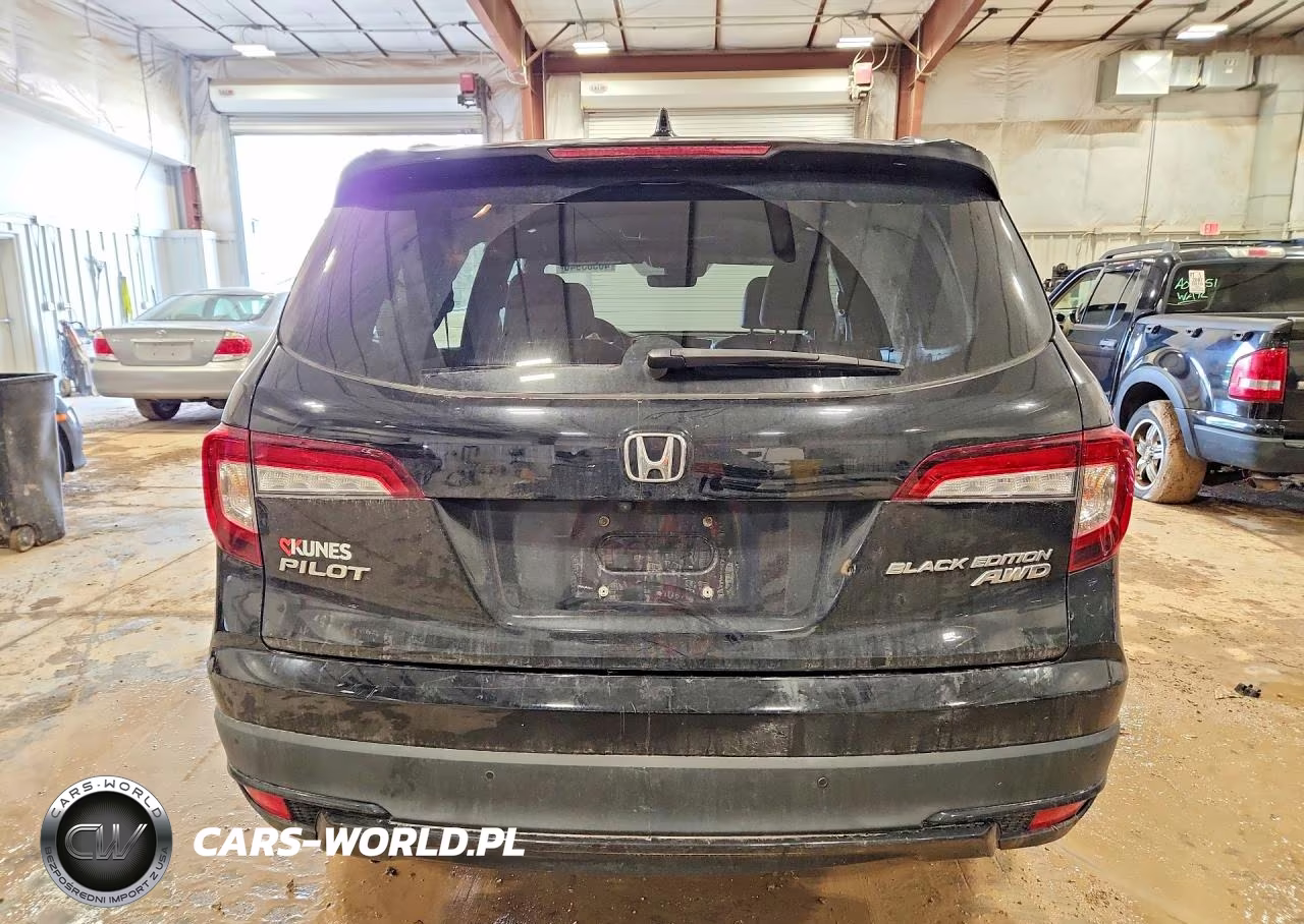 2020 Honda Pilot Black VIN:5FNYF6H78LB056831 - 6