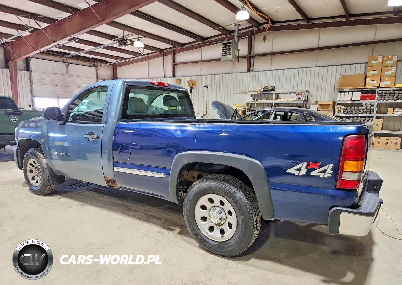 2007 Chevrolet Silverado K1500 VIN:1GCEK14C27Z555015 - 2
