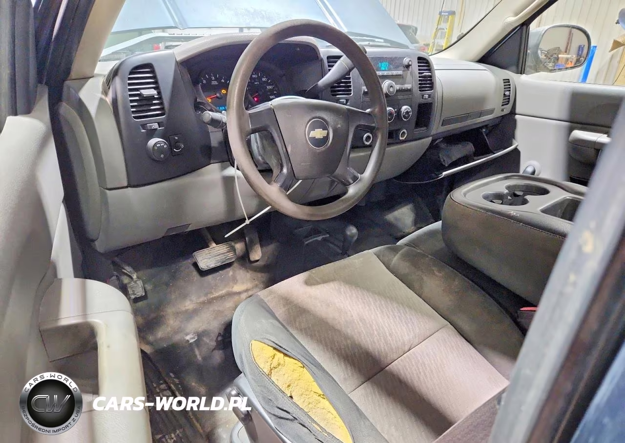 2007 Chevrolet Silverado K1500 VIN:1GCEK14C27Z555015 - 8
