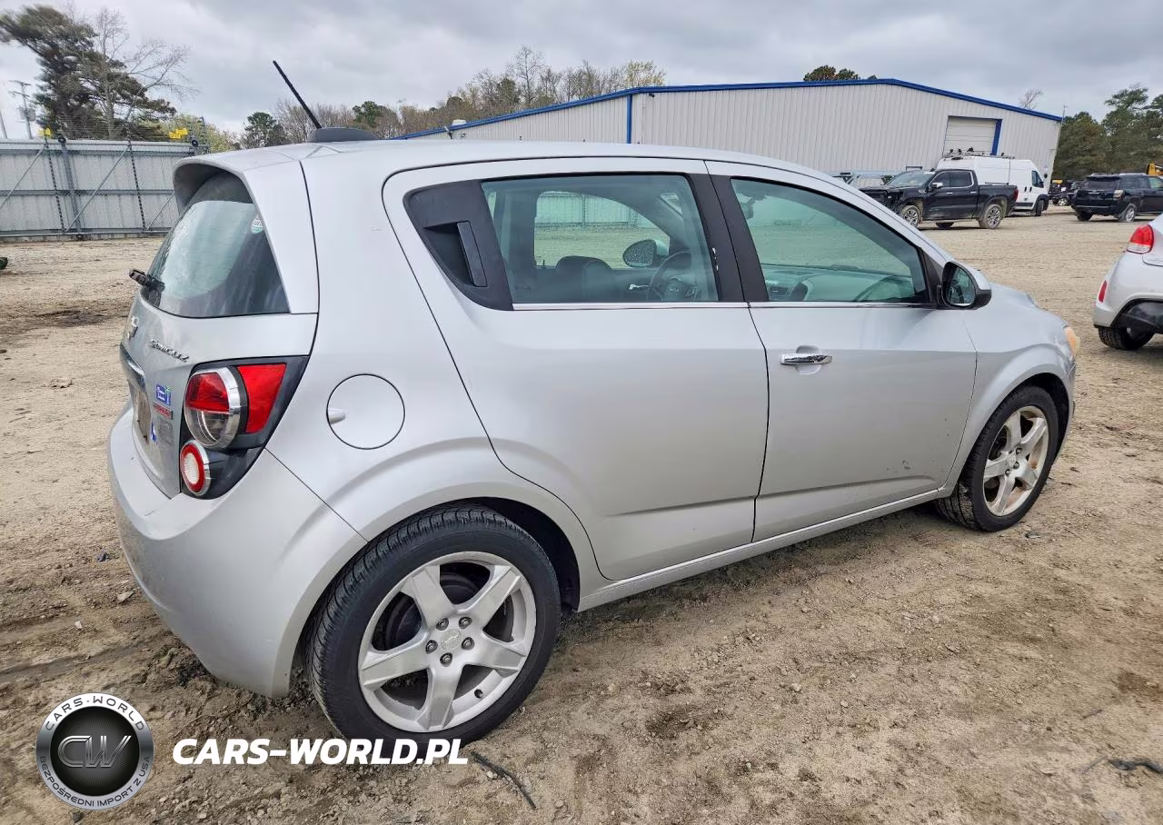 2015 Chevrolet Sonic Ltz VIN:1G1JE6SB6F4106518 - 3