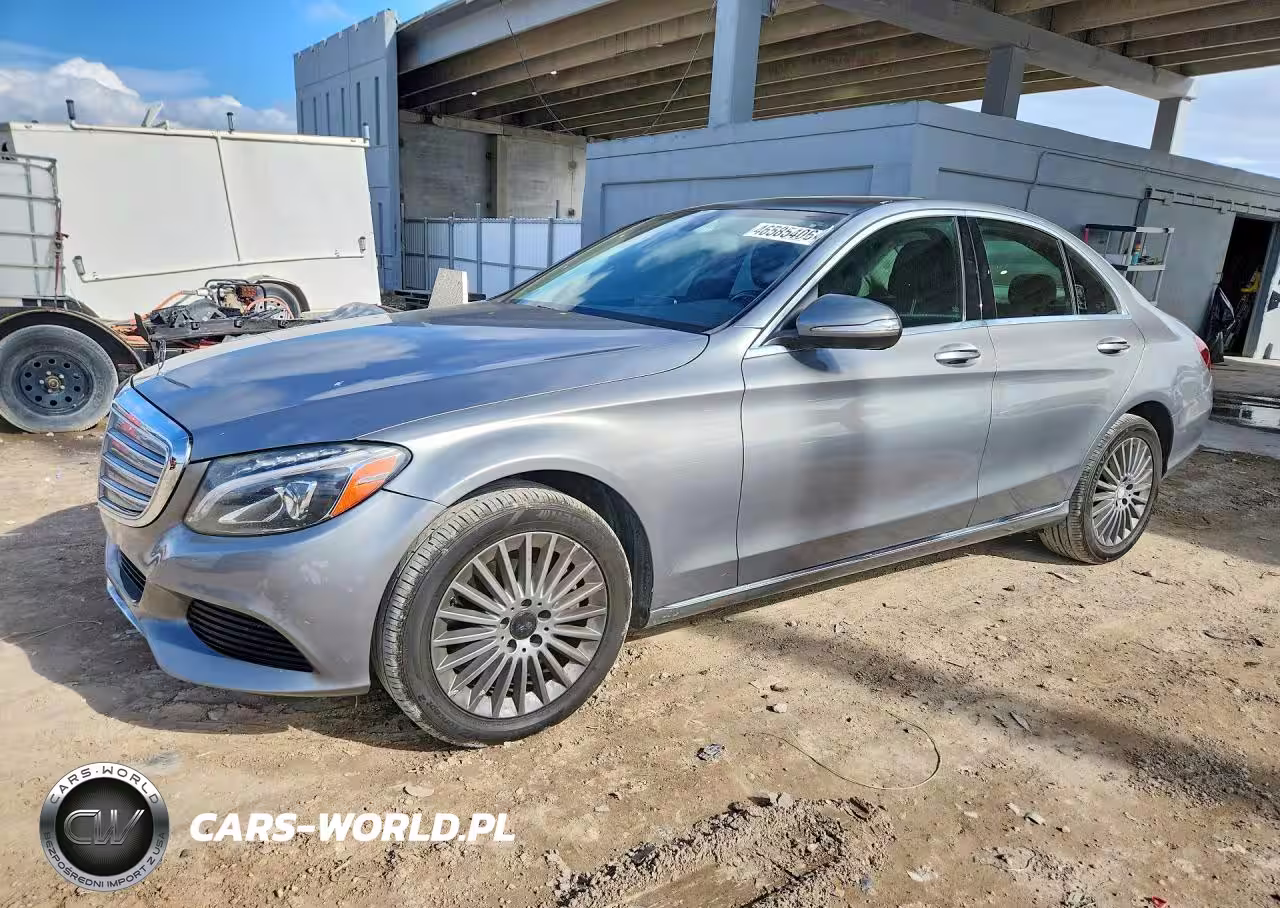 2015 Mercedes-Benz C 300 4Matic