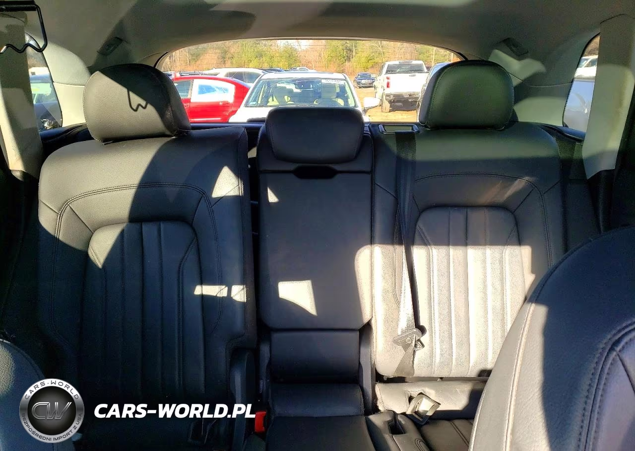 2020 Audi Q5 Premium Plus VIN:WA1BNAFY3L2017598 - 10