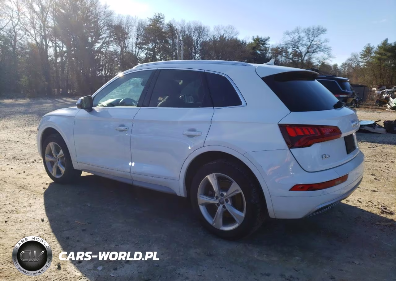 2020 Audi Q5 Premium Plus VIN:WA1BNAFY3L2017598 - 2