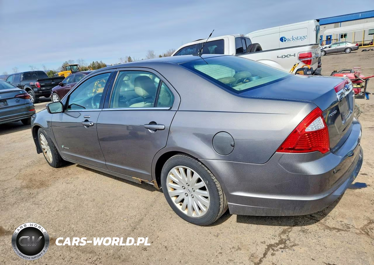 2010 Ford Fusion VIN:3FADP0L34AR228450 - 2