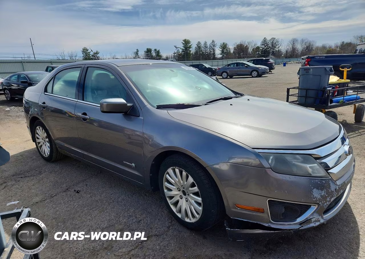 2010 Ford Fusion VIN:3FADP0L34AR228450 - 4
