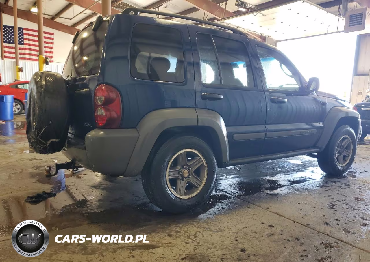 2005 Jeep Liberty Sport VIN:1J4GL48K55W571890 - 3