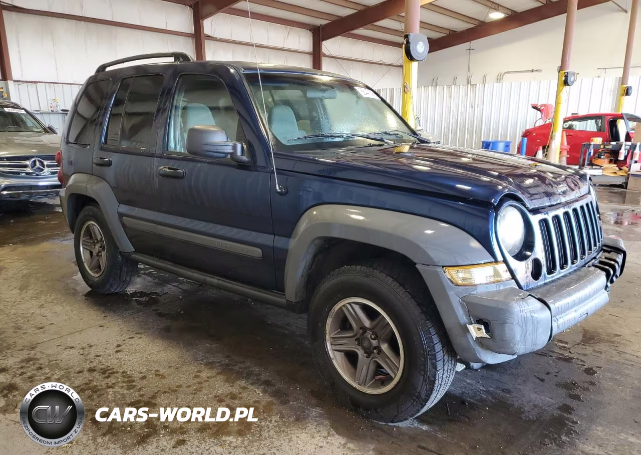 2005 Jeep Liberty Sport VIN:1J4GL48K55W571890 - 4