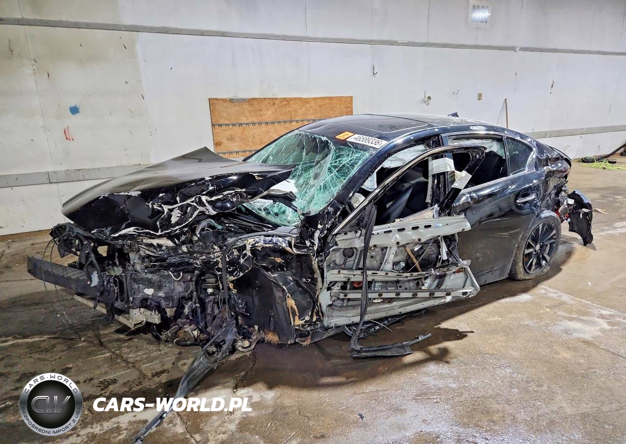 2015 Infiniti Q50 Base