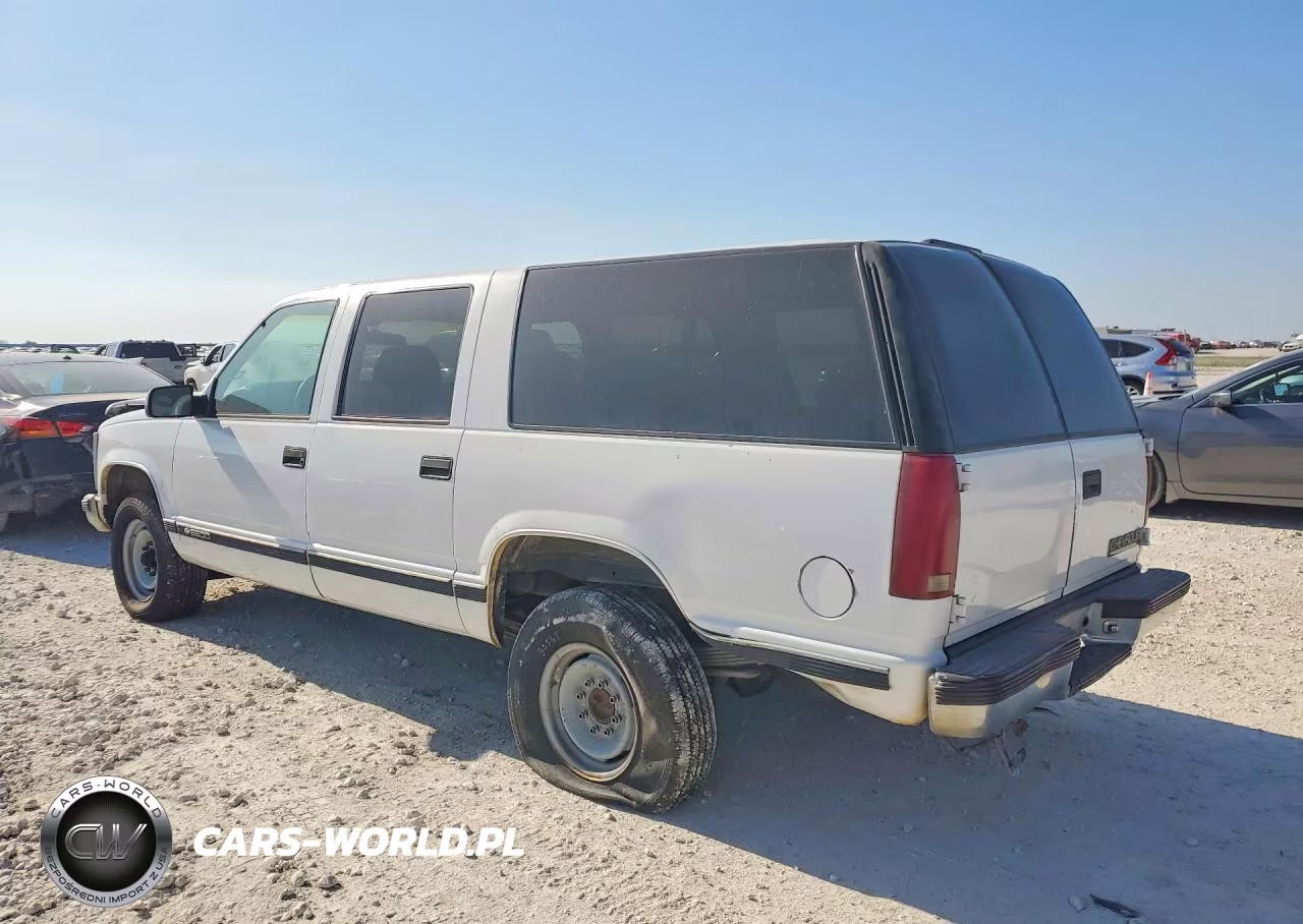 1999 Chevrolet Suburban C2500 VIN:3GNGC26R9XG250356 - 2