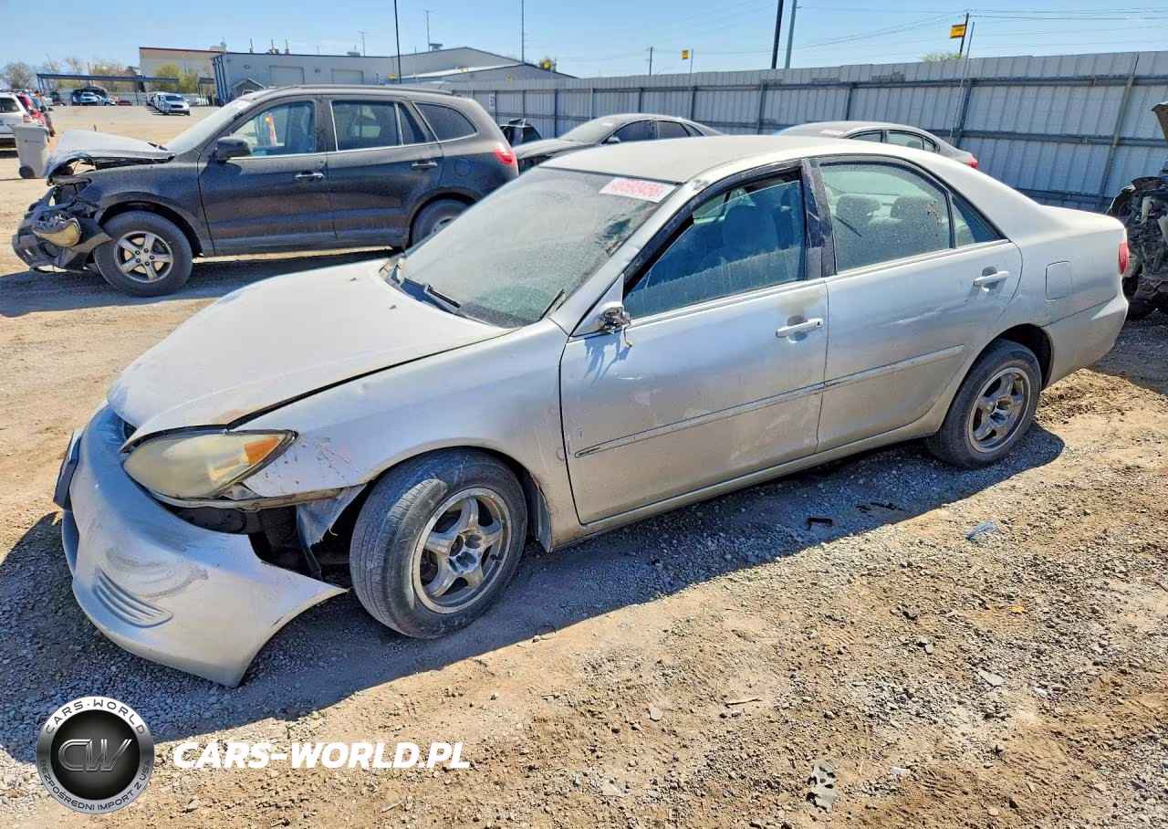 2005 Toyota Camry Le