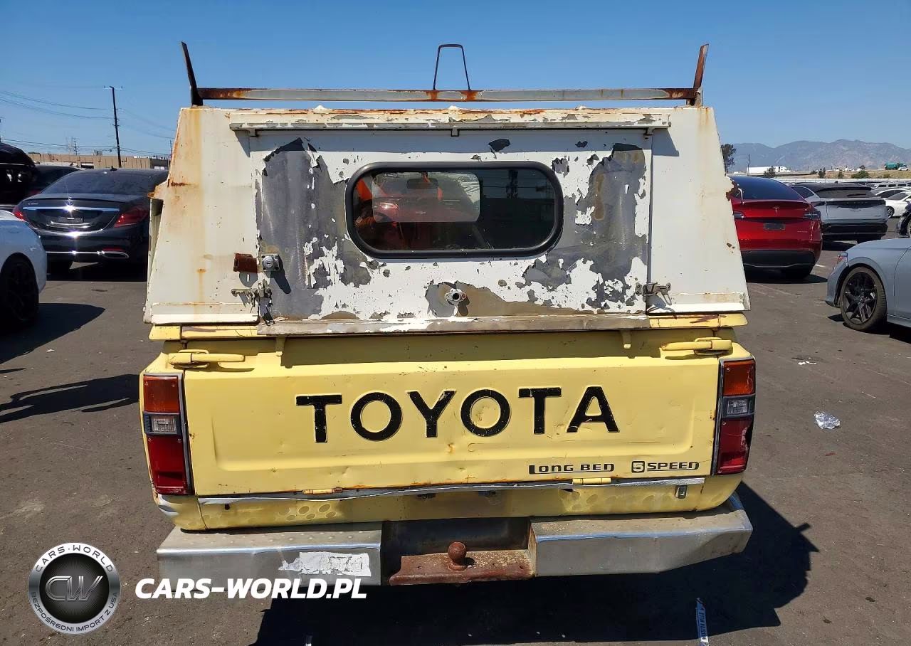 1979 Toyota Pickup VIN:RN42021807 - 6