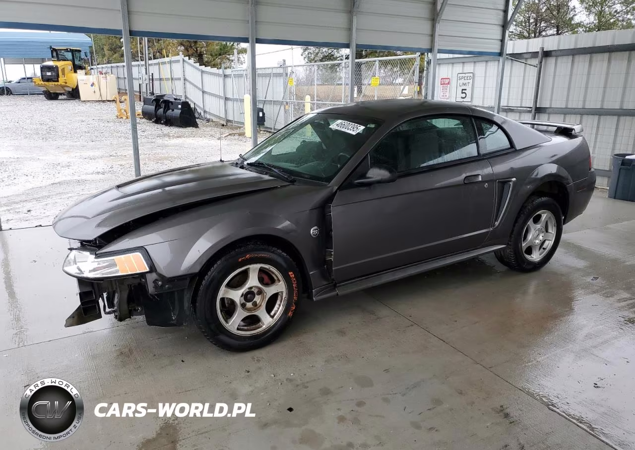 2004 Ford Mustang