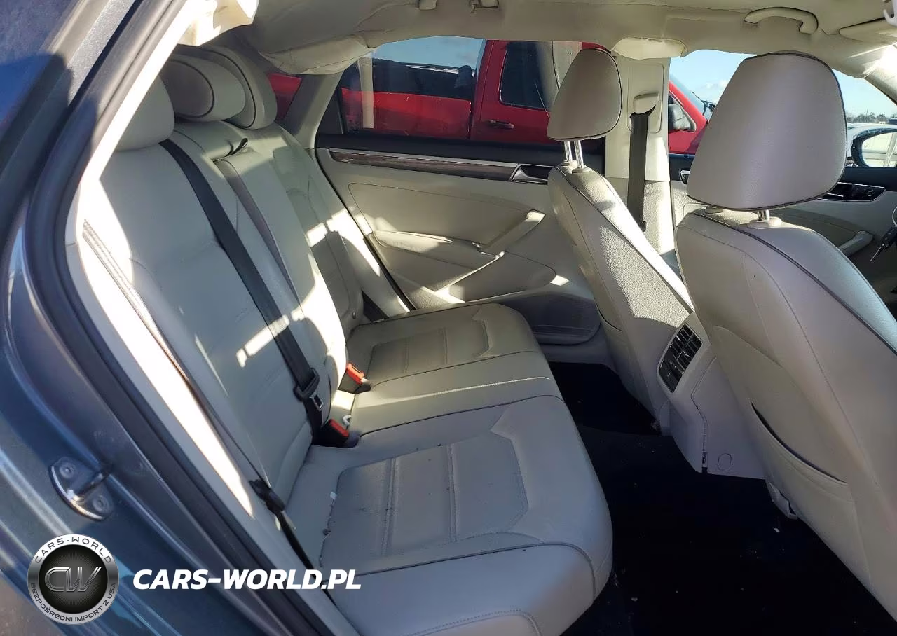 2017 Volkswagen Passat Se VIN:1VWBT7A32HC026303 - 10