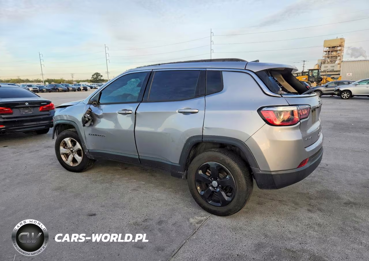 2019 Jeep Compass Latitude VIN:3C4NJDBBXKT597155 - 2